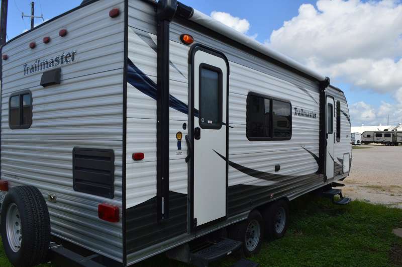 Travel Trailer - 1 Slide - Trail Master 238RK