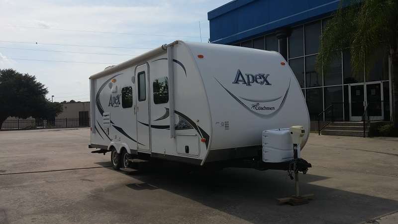 Travel Trailer - 1 Slide - Apex