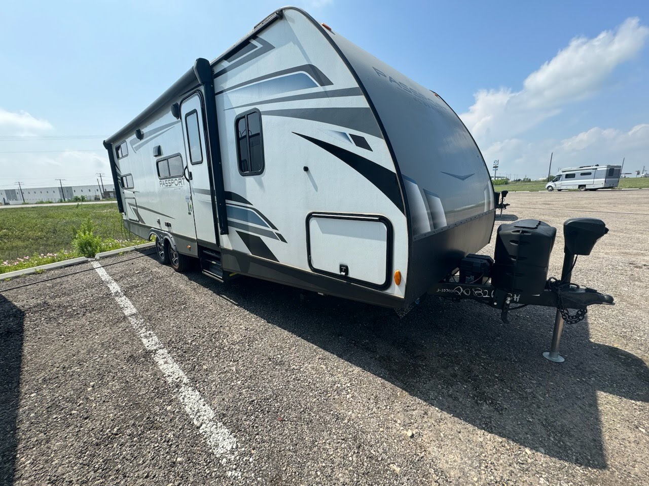 Travel Trailer - 1 Slide Out Keystone Passport 268BH