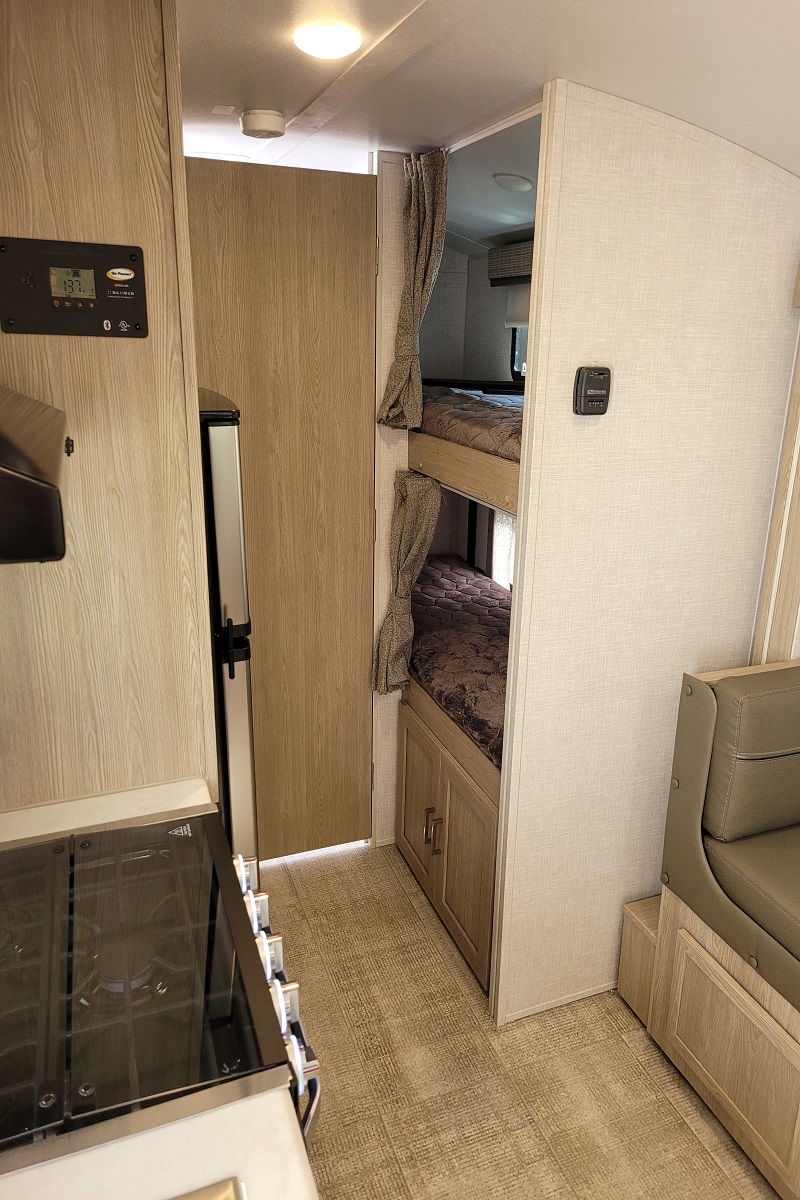 Vehicle Details RV, Motorhome and Travel Trailer rentals in