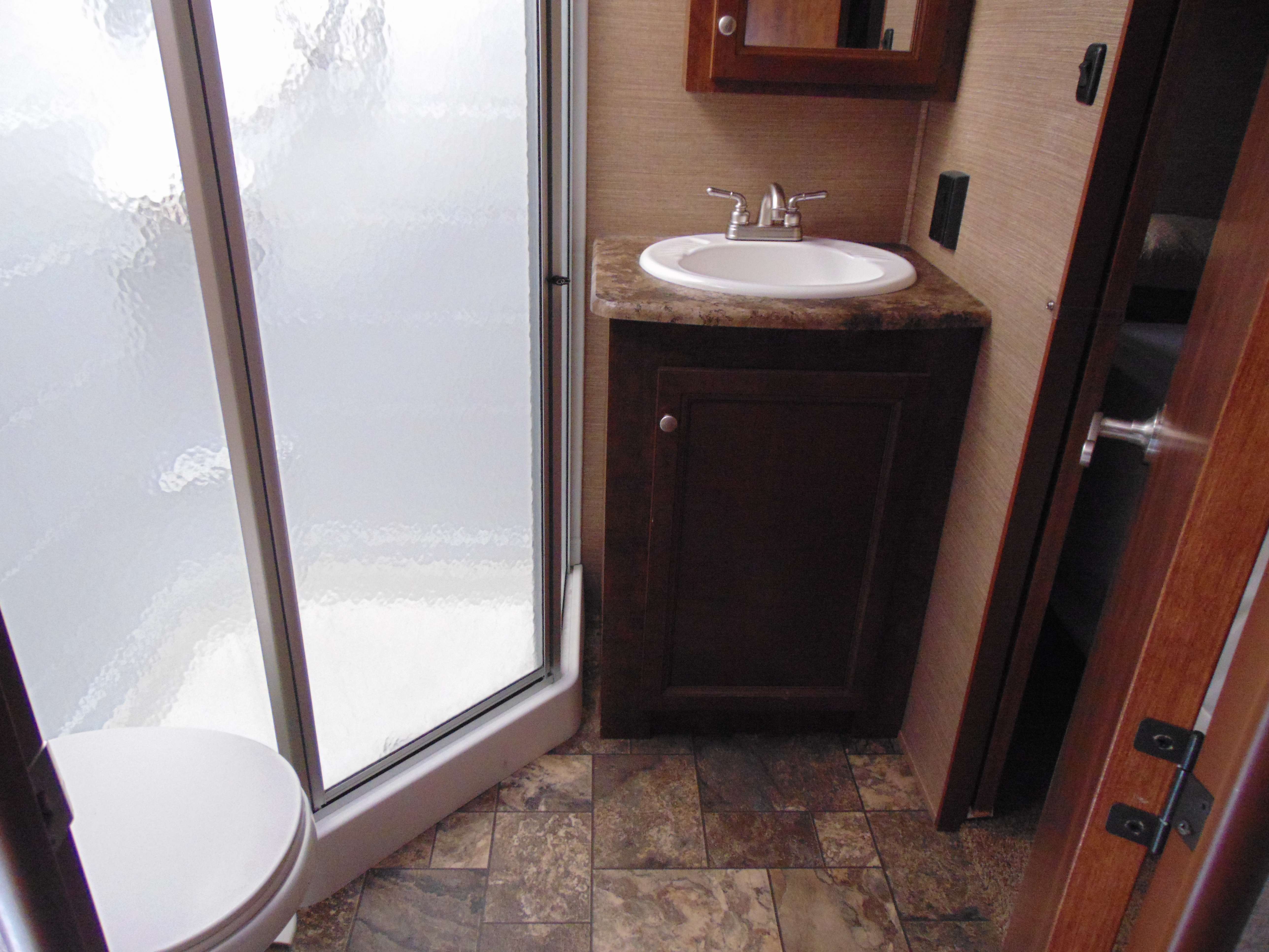 Vehicle Details RV rentals in Albuquerque, New Mexico!