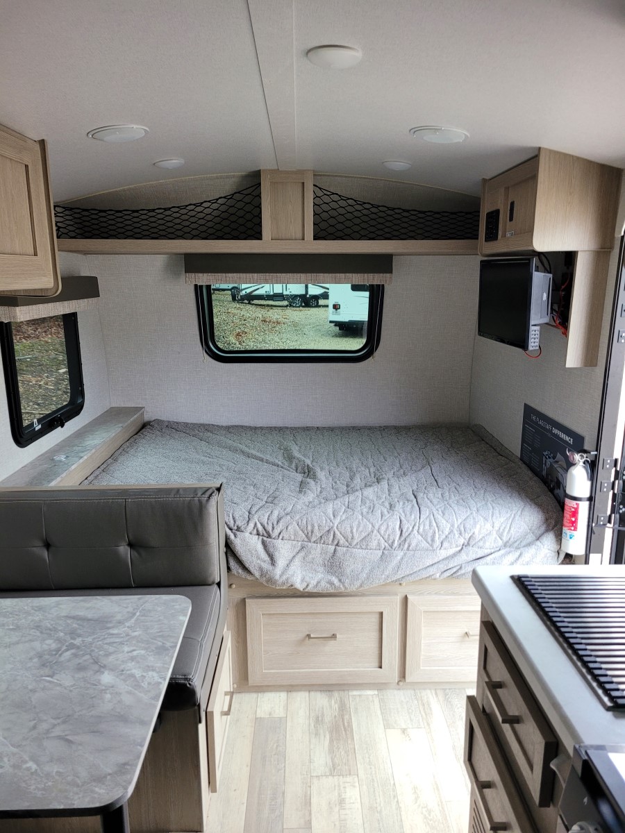 Vehicle Details RV, Motorhome and Travel Trailer rentals in