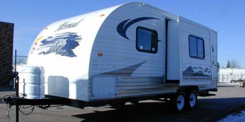 Travel Trailer - 1 Slide Out Nomad Lite