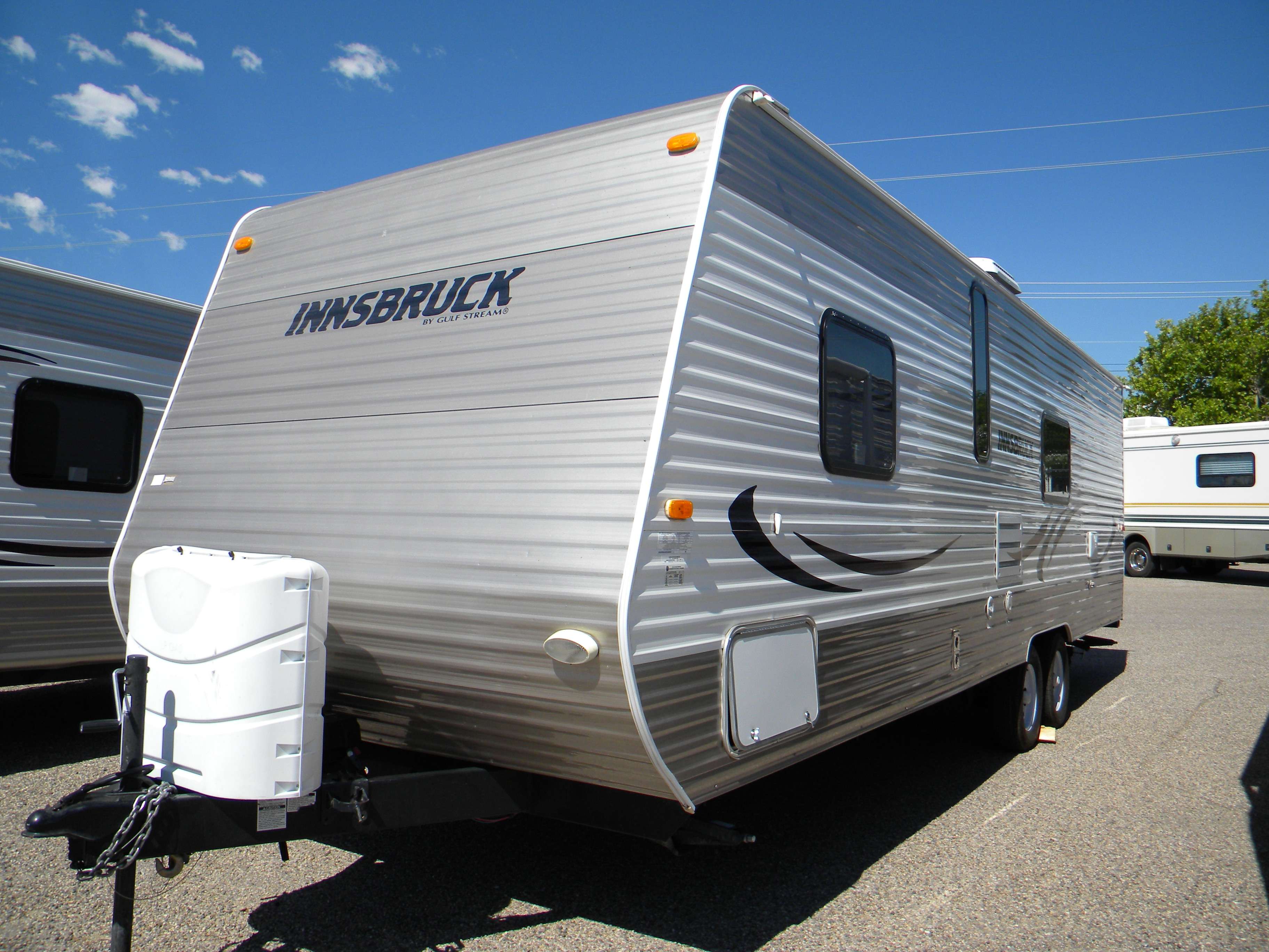 Travel Trailer - Non Slide w/Bunks Innsbruck