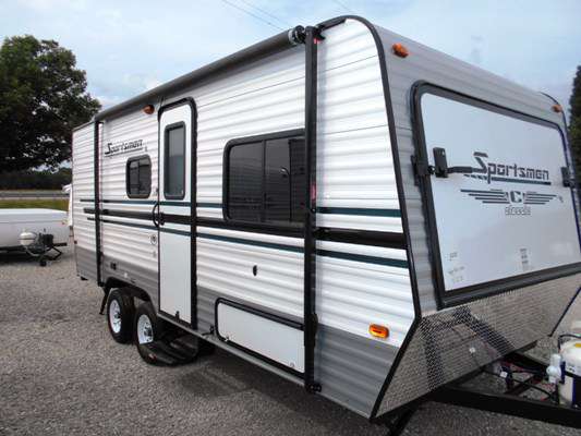 Travel trailer