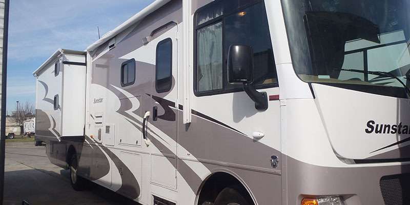 Class A - 3 Slide - 1.5 Bath - Sunstar