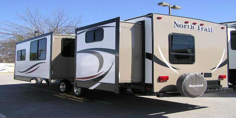 Travel Trailer - 2 Slideout Bunk house