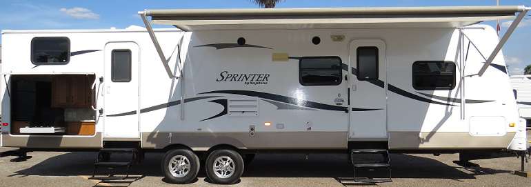 Travel Trailer - 2 Slide Outs Bunks Sprinter 311 BHS