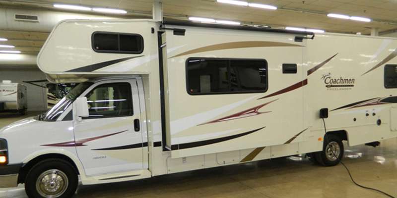 Class C - 2 Slide Outs - Bunks