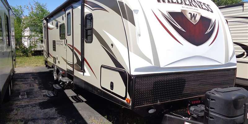 Travel Trailer - Wilderness 2850 BH - 1 slide - Bunks