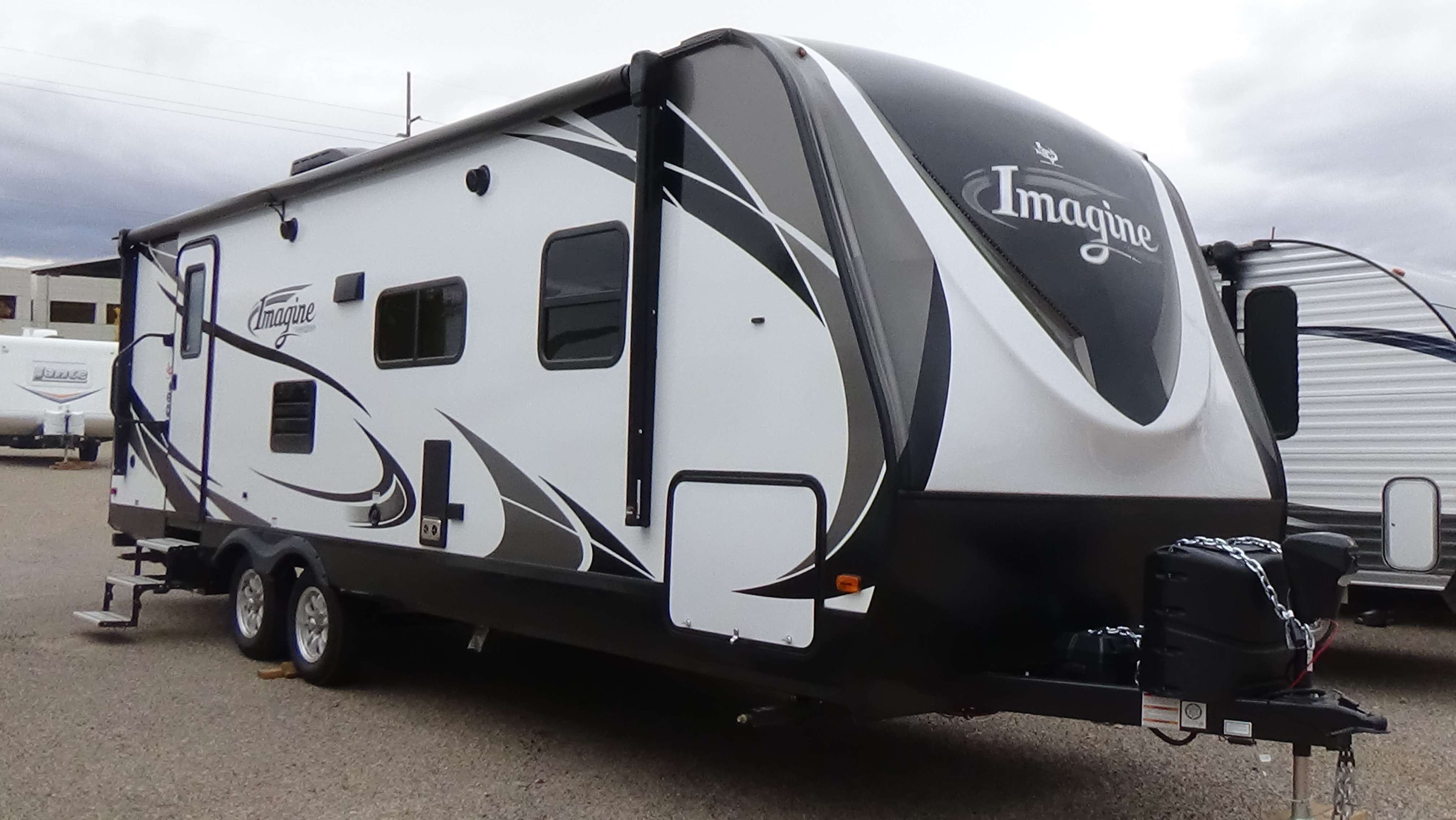 Travel Trailer - 1 Slide Out Imagine 2600RB