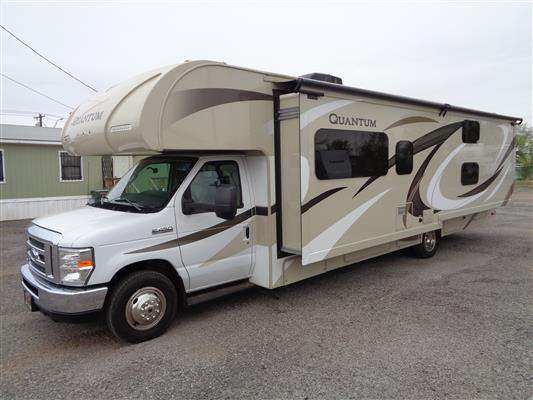 Class C - 1 Slide out Quantum 31LF