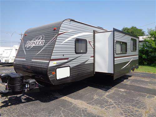 Travel Trailer - 1 Slide - Pioneer QB300