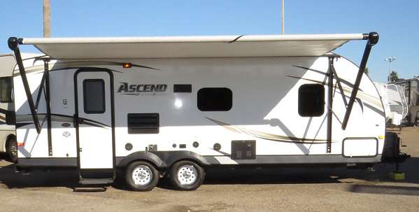 Travel Trailer - 1 Slide Out Ascend