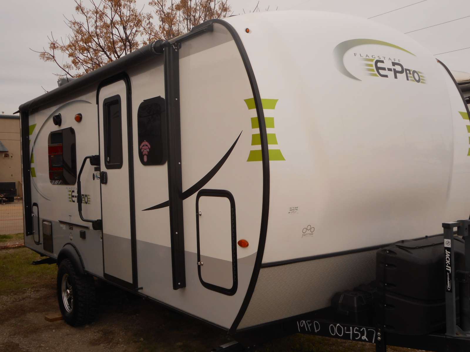 Travel Trailer - Non Slide Out - Flagstaff E Pro 19