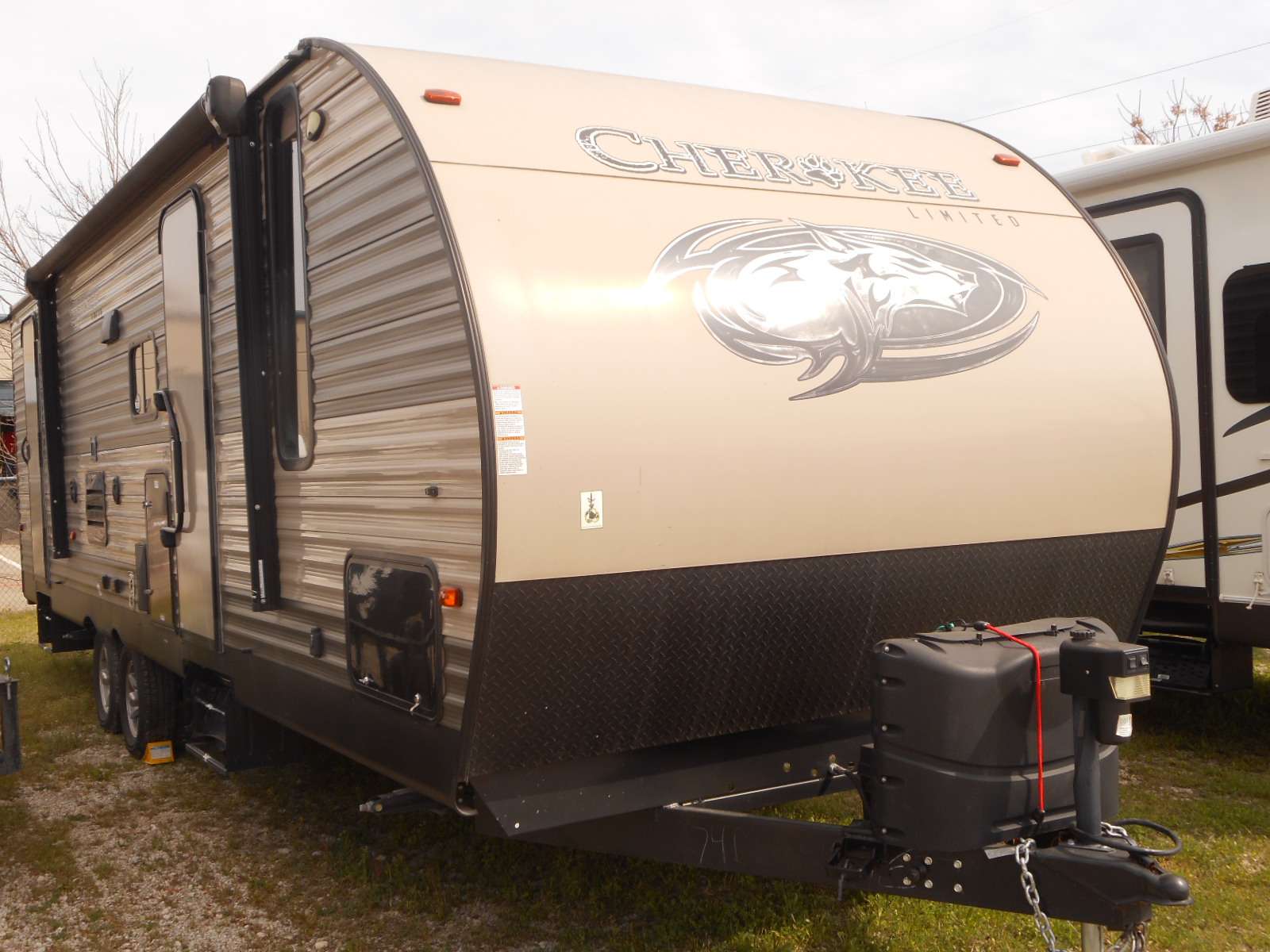 Travel Trailer - 1 Slide - 31' Greywolf Bunks