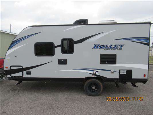 Travel Trailer Keystone Bullet Crossfire 1800RB