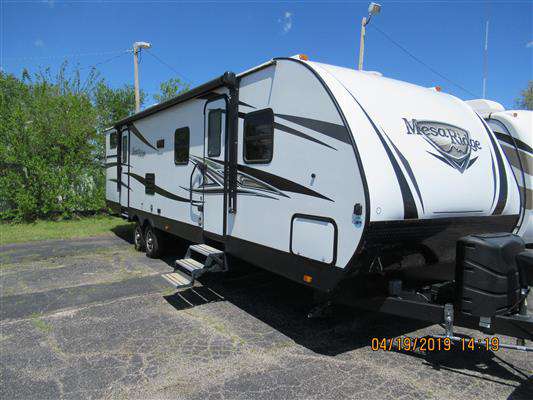 Travel Trailer - 2 Slides - Mesa Ridge 3110 BH