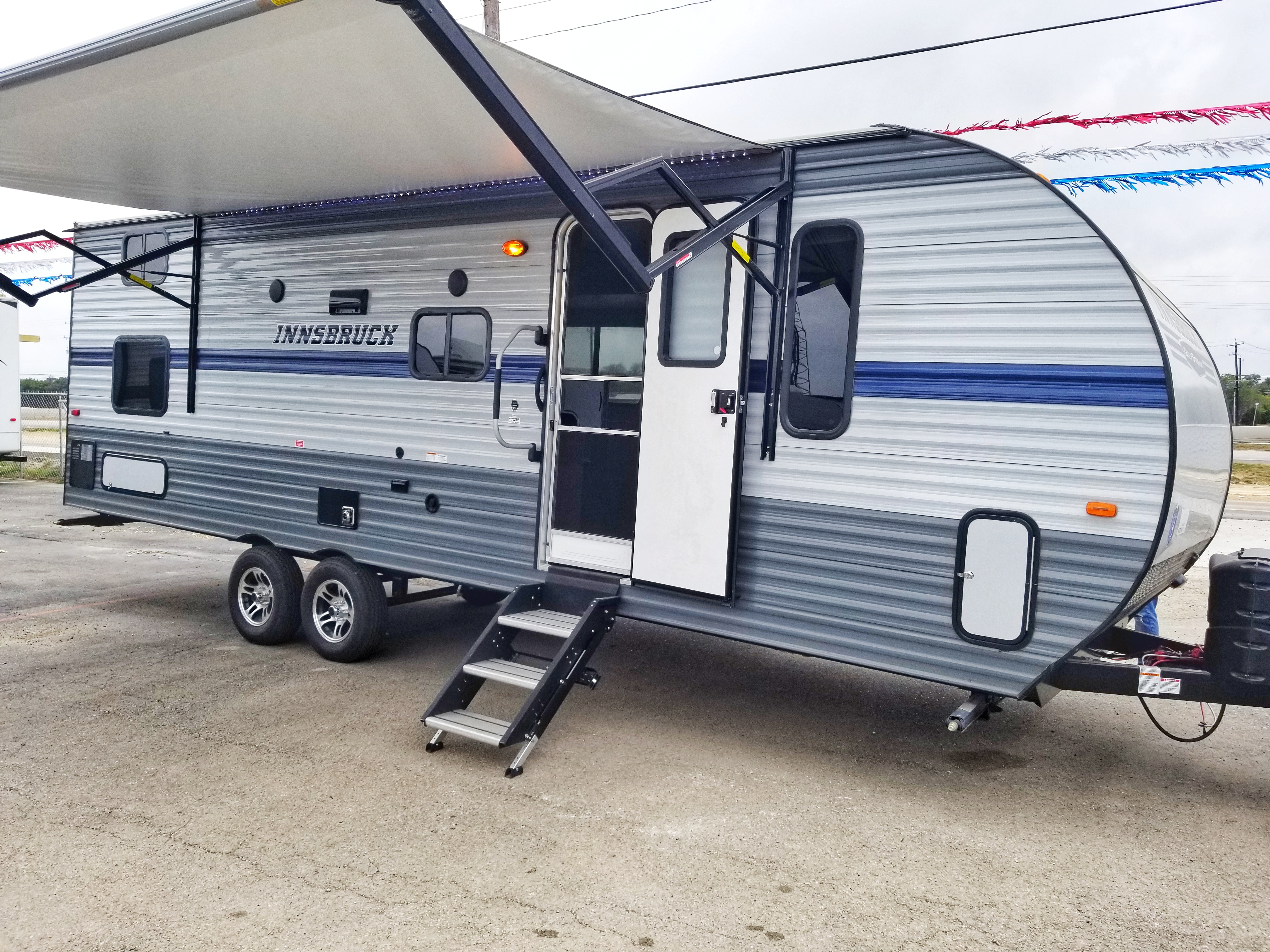 Travel Trailer - 1 Slide Out - Innsbruck 255BH