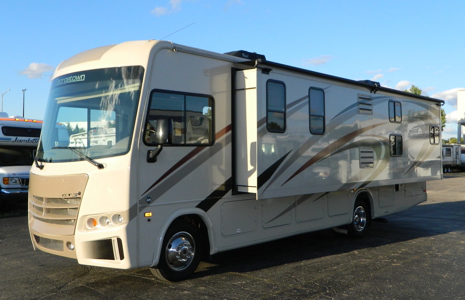 Superslide w/bunks and electric bed over cab