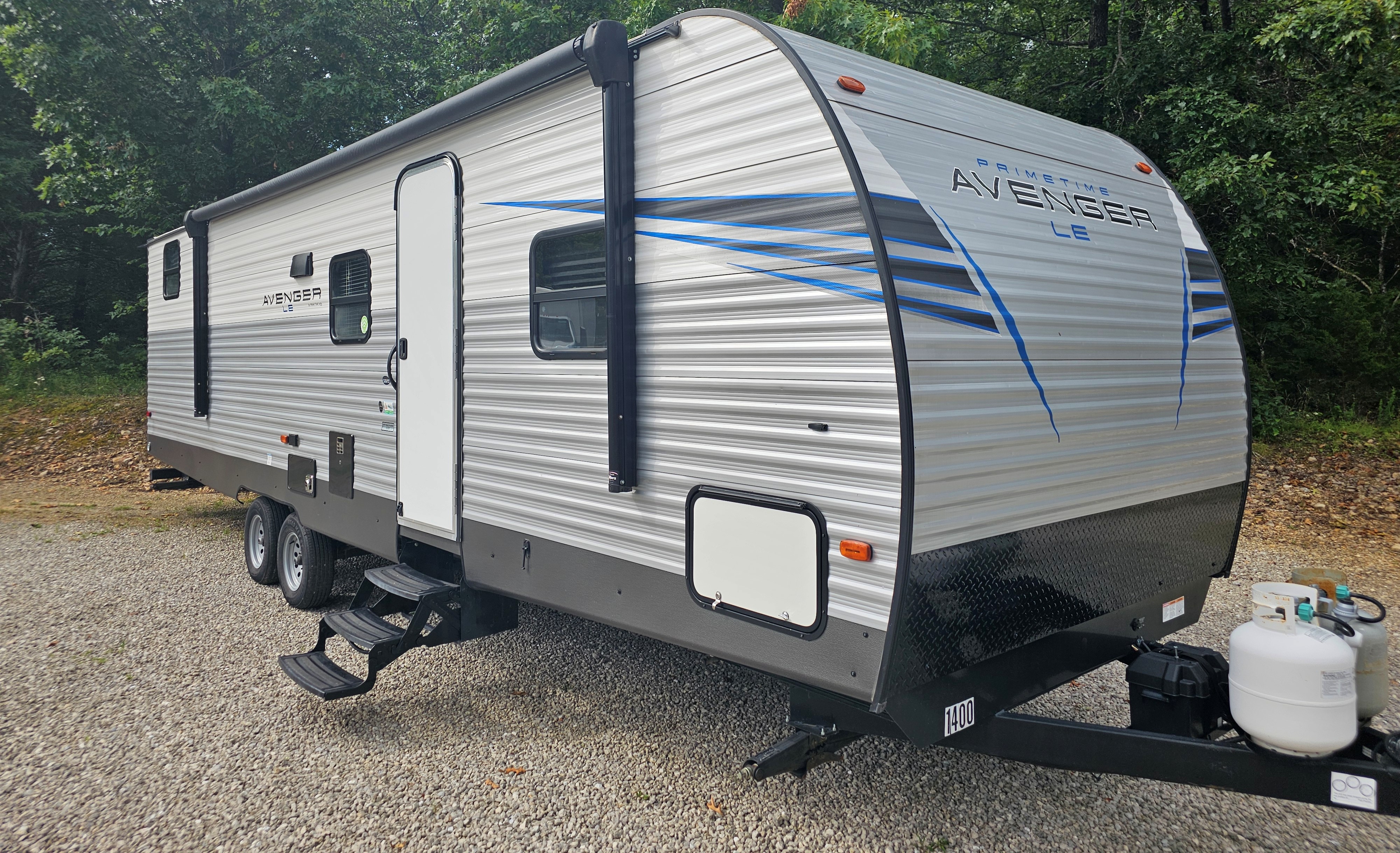 Travel Trailer, 2021 Avenger 28QBSLE, 1 Slide-Out, Bunks