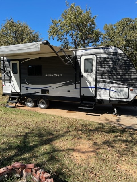 Travel Trailer - 1 Slide Out Aspen Trail M-2750