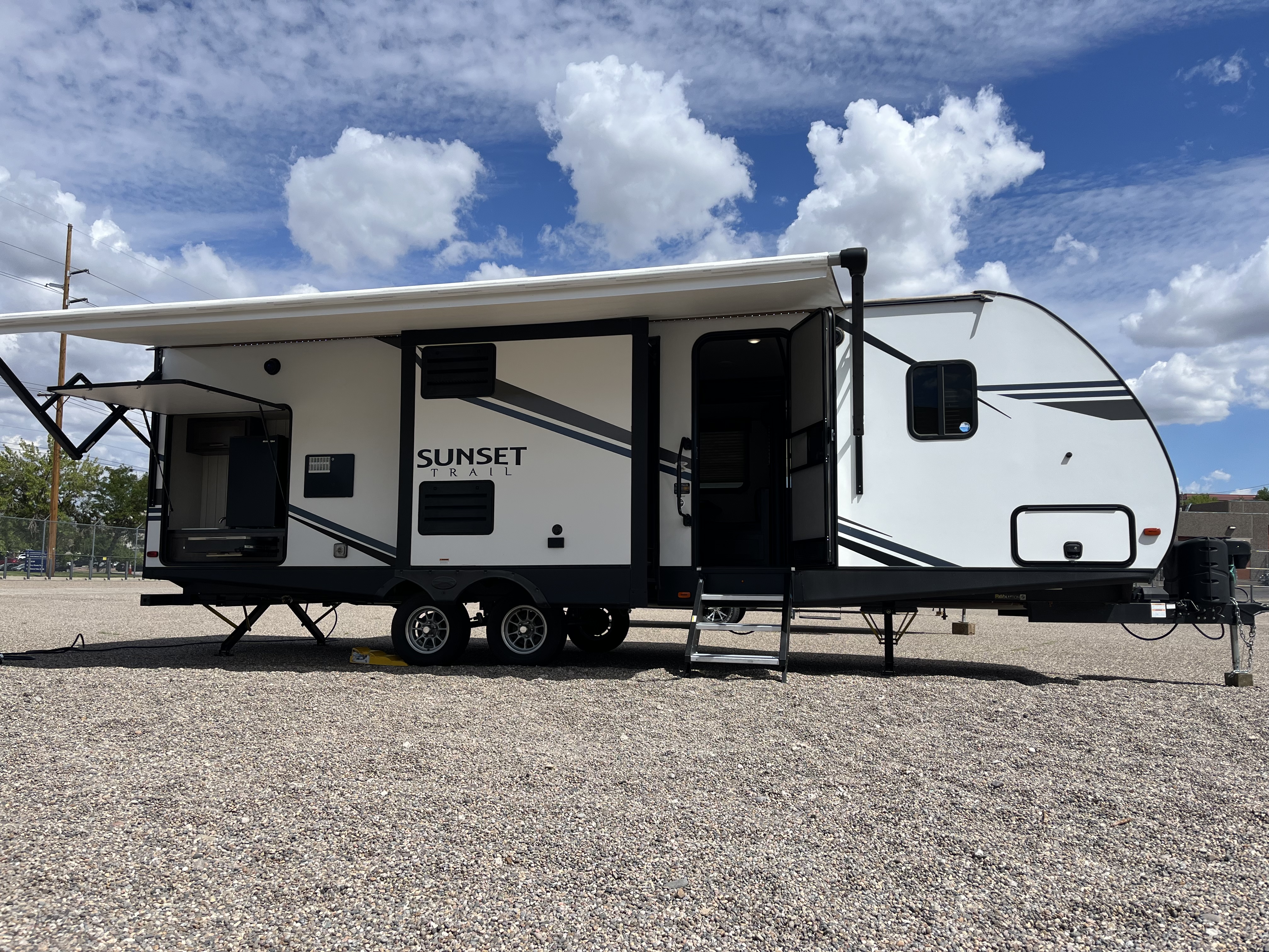 Travel Trailer - 2 Slide Outs Sunset Trails