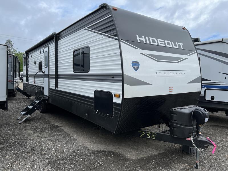 Travel Trailer - 1 Slide Out Hideout 32LBH