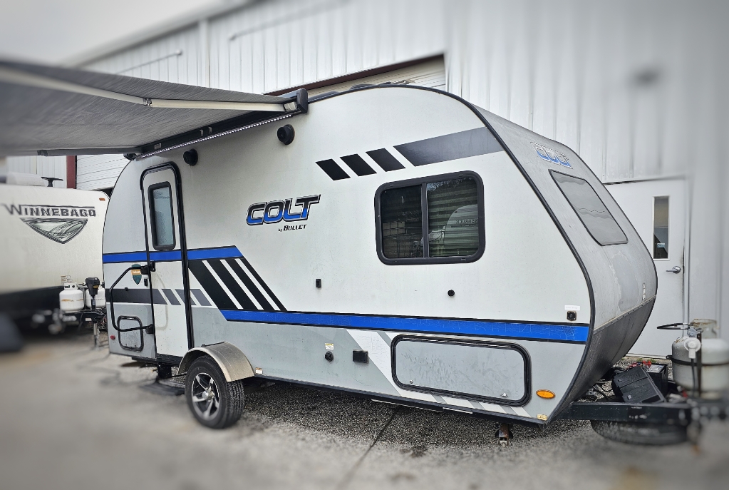 Travel Trailer - Keystone Bullet Colt 171