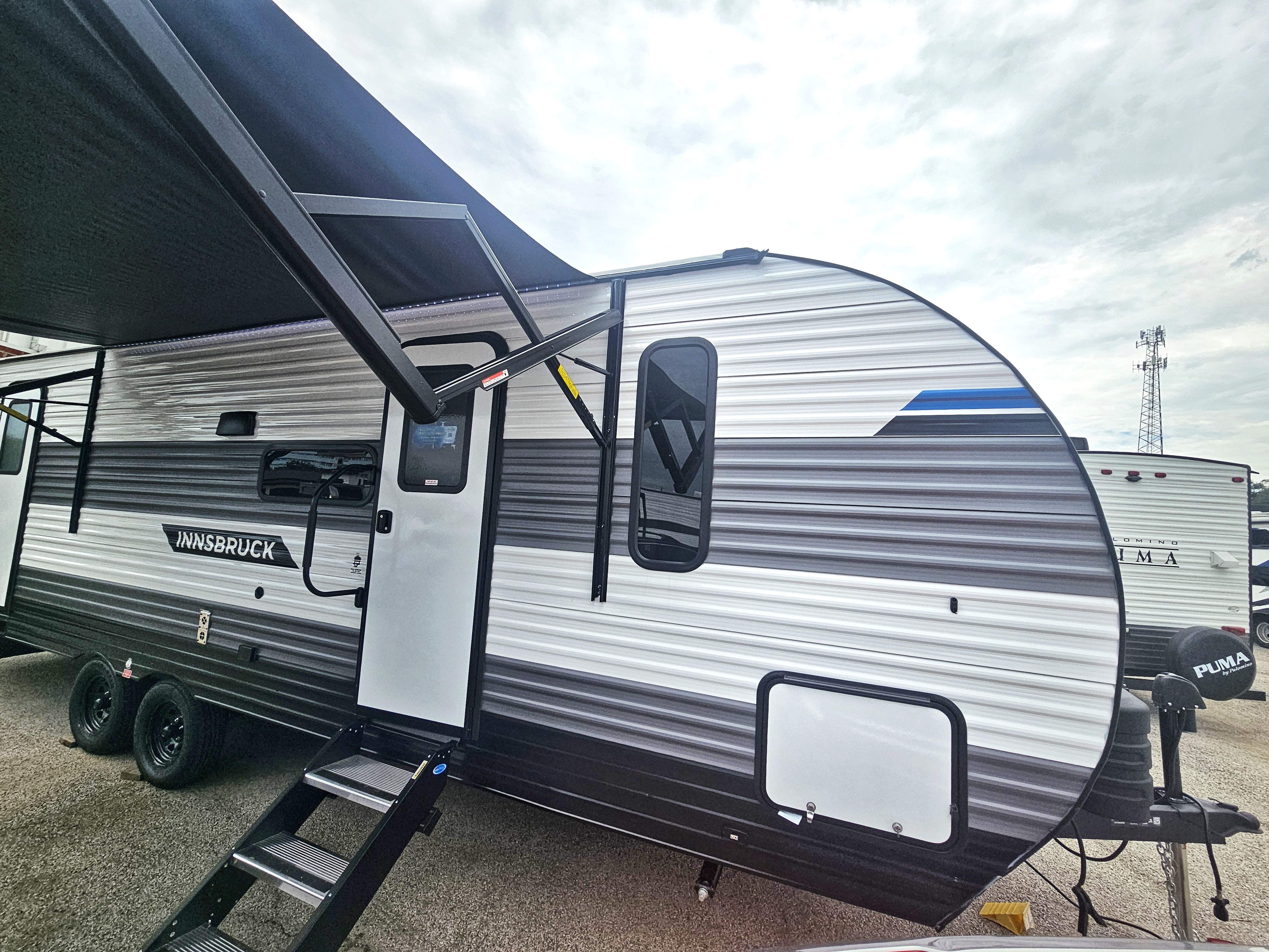 Travel Trailer - 1 Slide Out Innsbruck 268BH