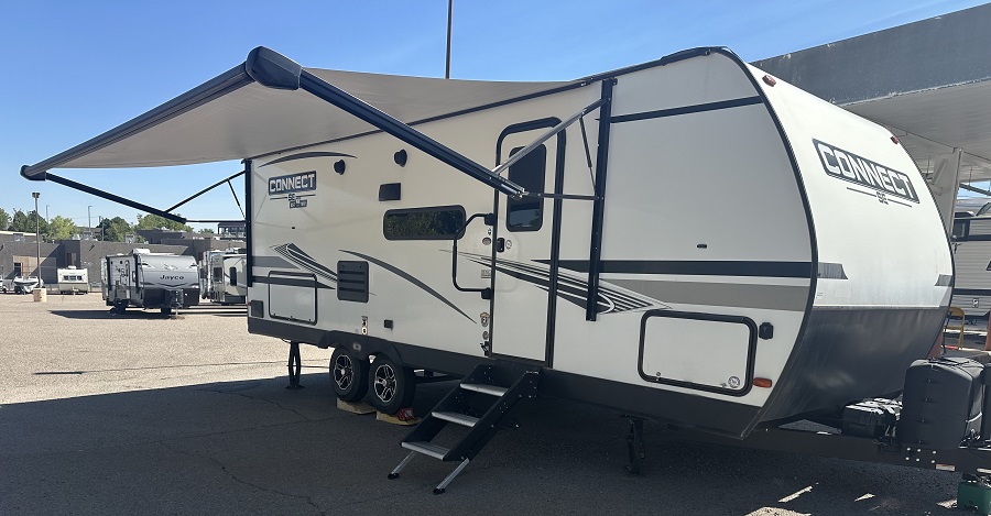Travel Trailer - 1 Slide out KZ Connect SE