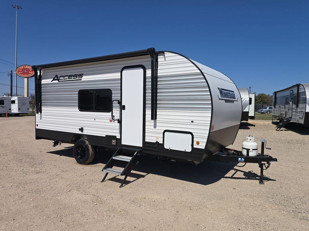 Travel Trailer - Non Slide Winnebago Access 18DBH