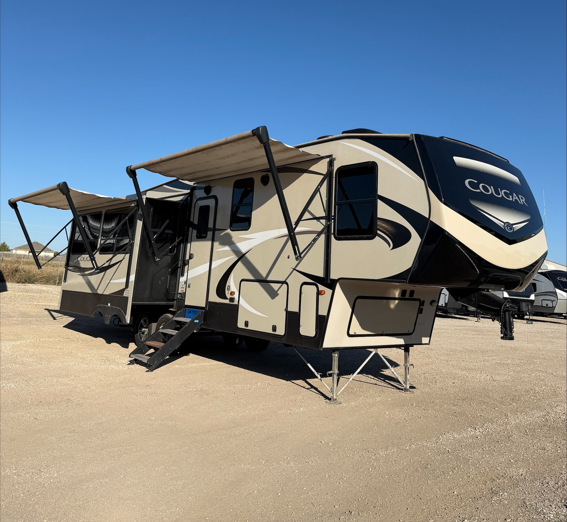 Travel trailer