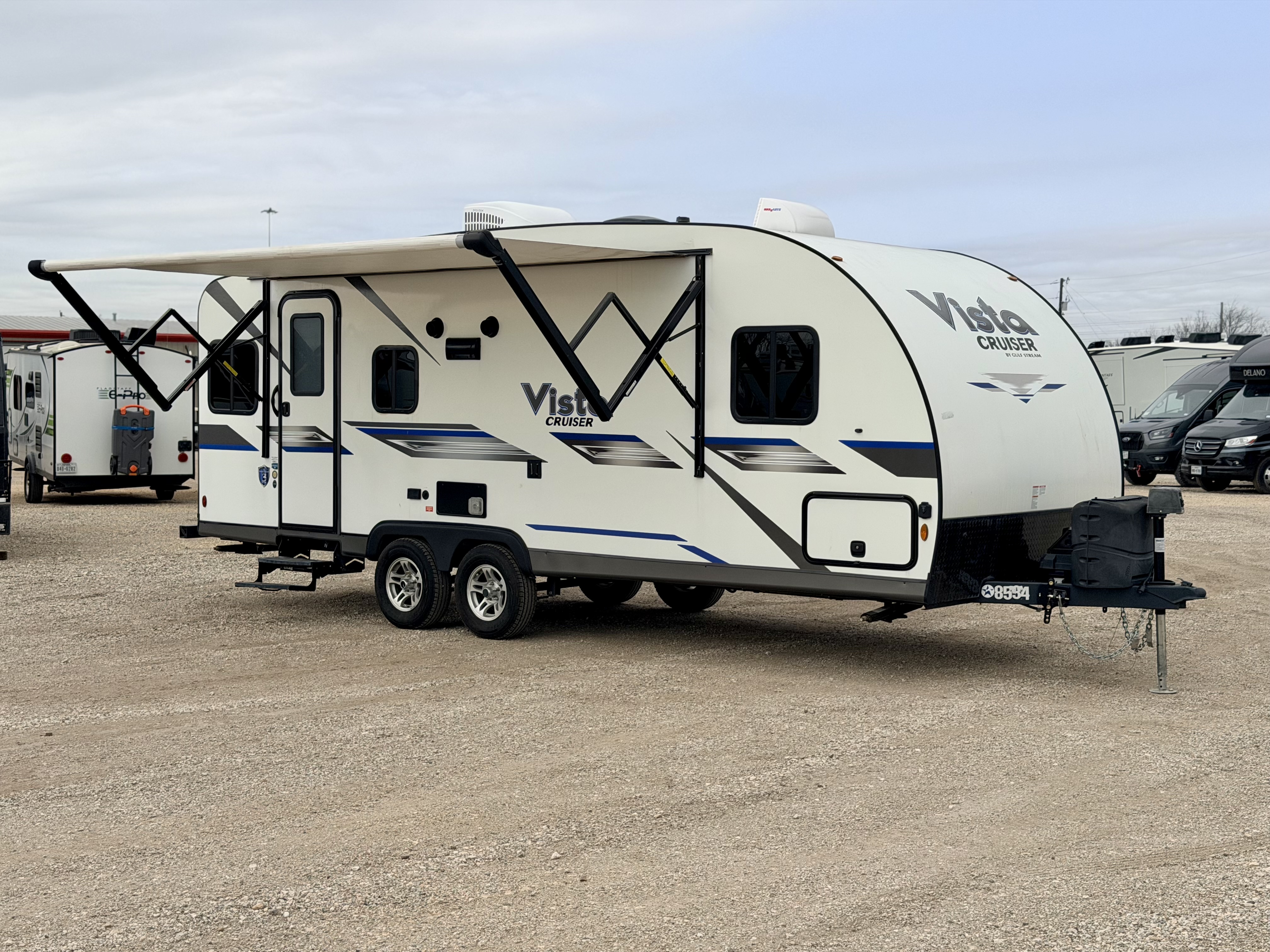 Travel Trailer 1 Slide- Vista Cruiser