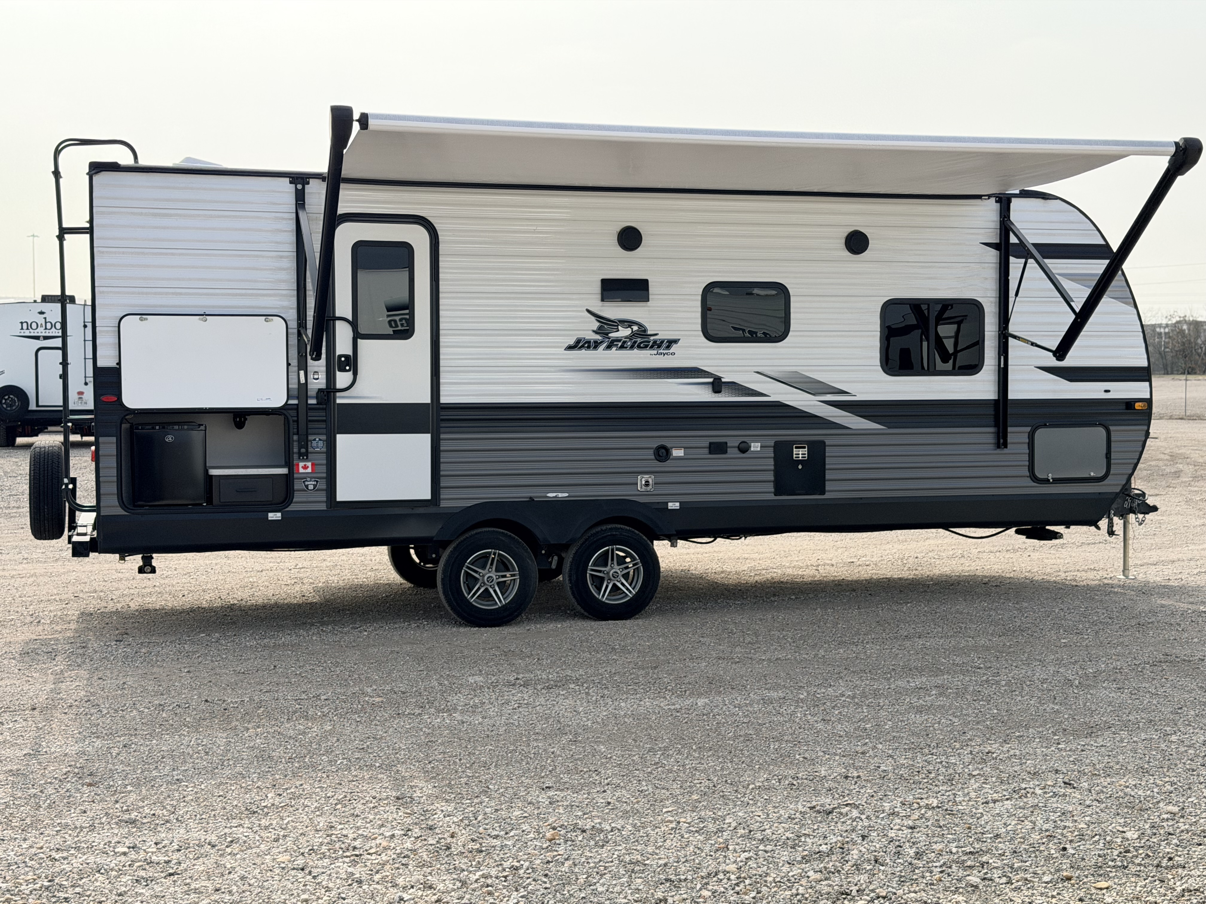 Travel Trailer- 1 Slide Out Jayco JayFlight 240RBS